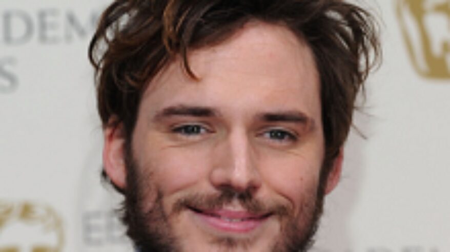 Sam Claflin and Emilia Clarke in Me Before You