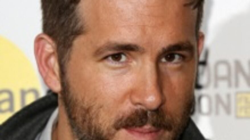 Ryan Reynolds readies to film in UK